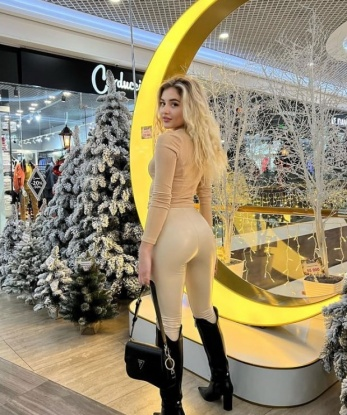 Анкета проститутки Юлия - город Нижняя Теберда, 21 год, №3470